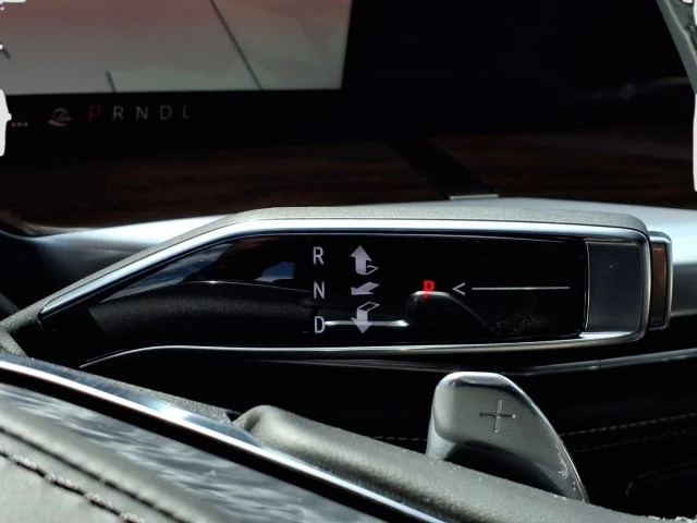 2026 Cadillac Escalade Platinum Sport - Photo 24