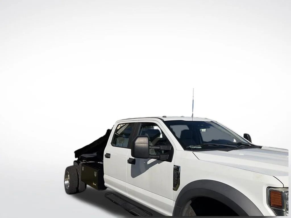 Used 2021 White Ford XL image 5