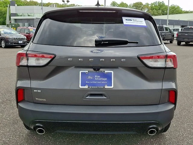 Certified Used 2022 Carbonized Gray Metallic Ford SE image 4