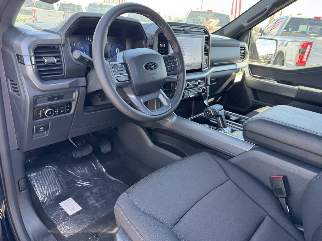 New 2026 Antimatter Blue Metallic Ford XLT image 16