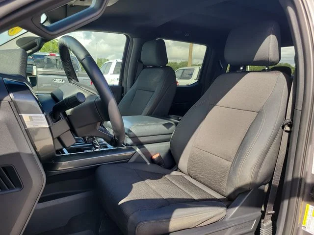 Used 2022 Gray Ford XLT image 20