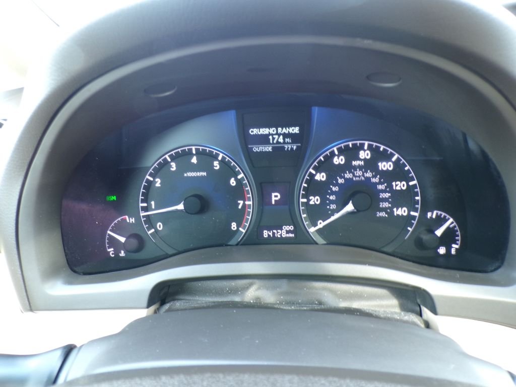 Used 2015 Gray Pearl Lexus 350 image 17