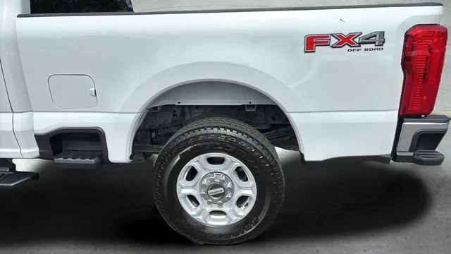 Used 2025 White Ford XLT image 33