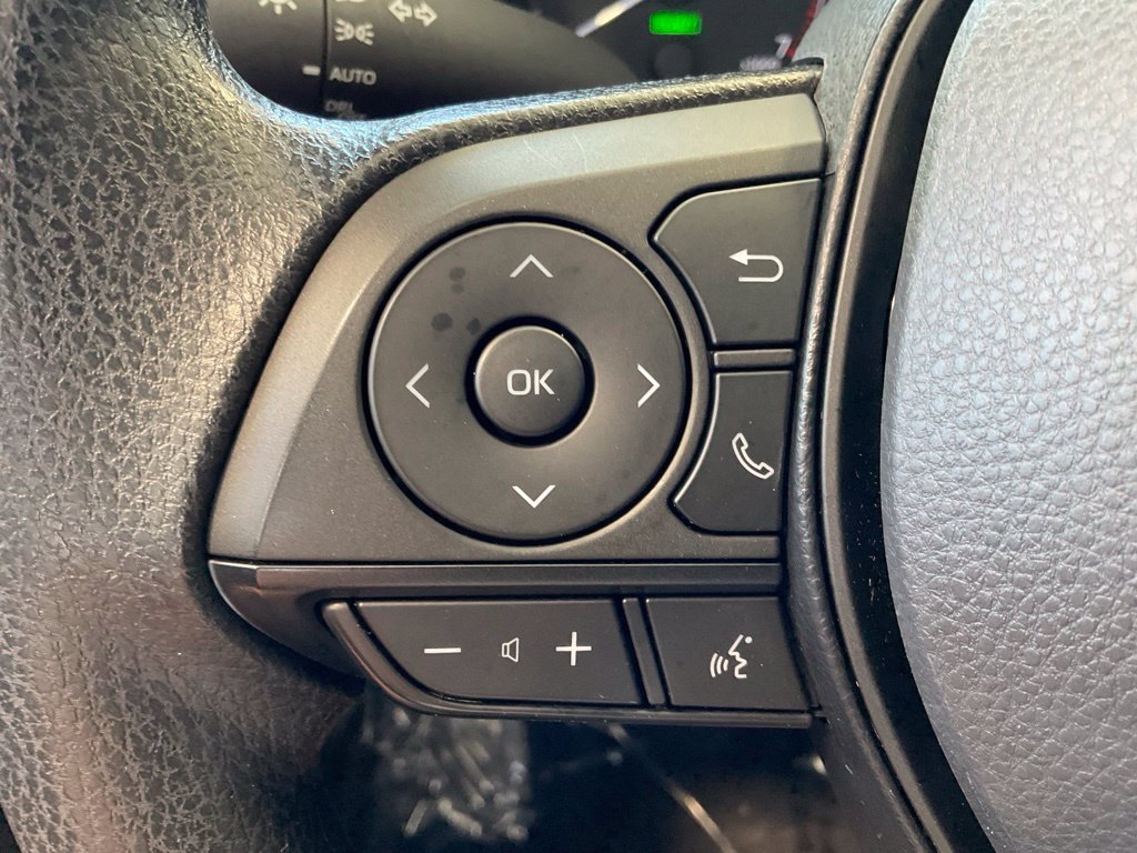 Certified Used 2025  Toyota LE image 12