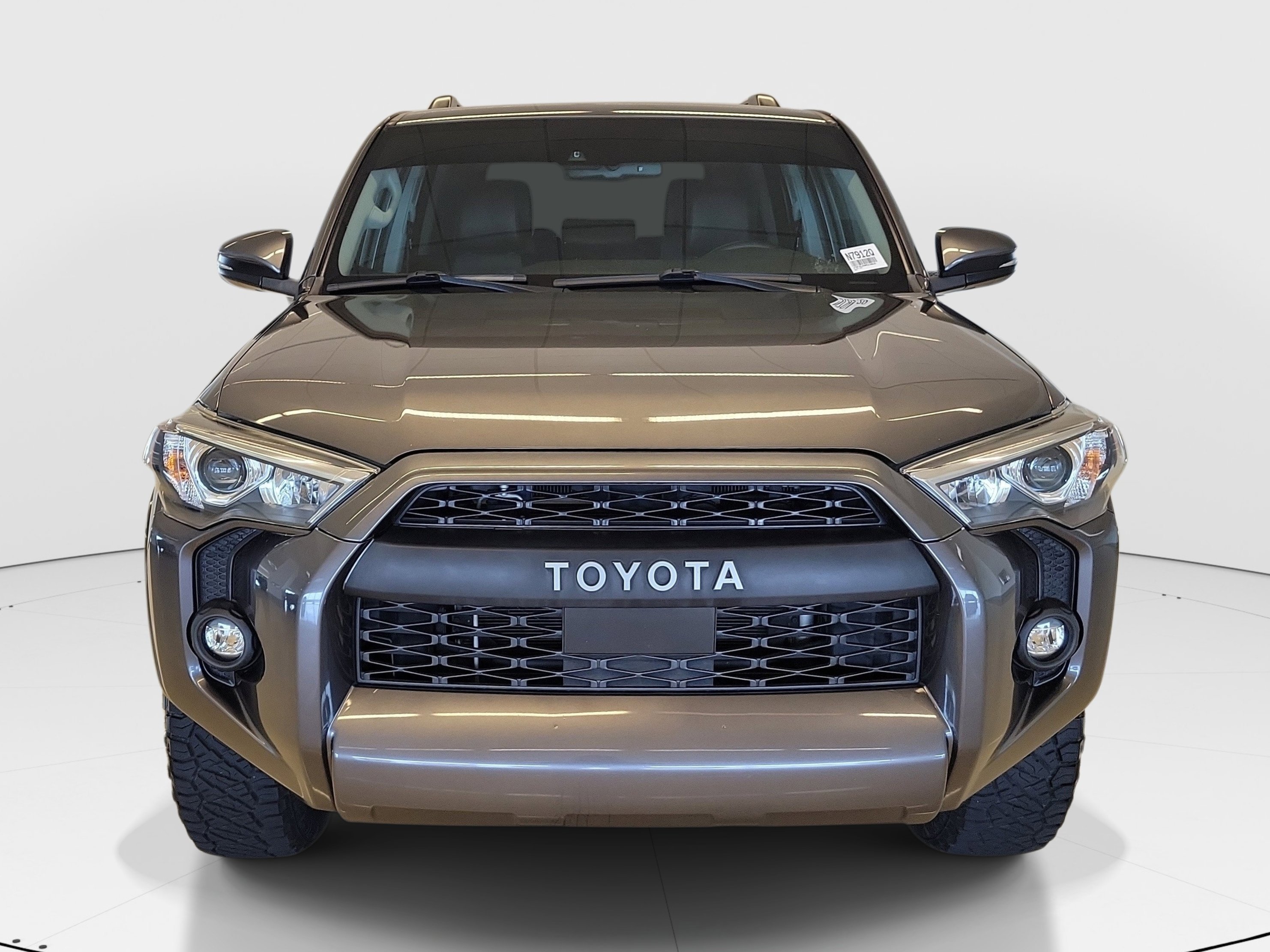 Used 2021 Magnetic Gray Metallic Toyota SR5 Premium image 3