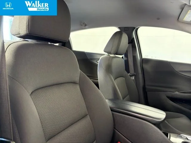 Used 2025  Chevrolet LT image 20