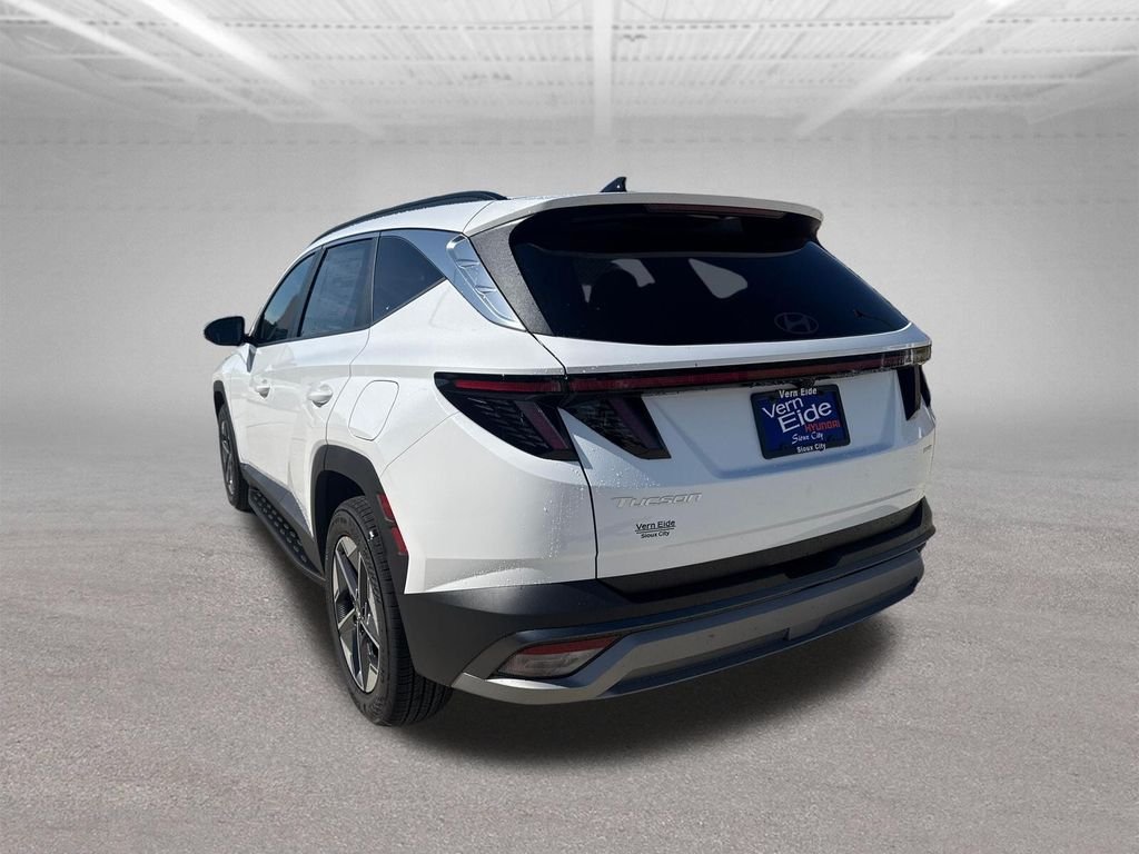 New 2026 White Hyundai SEL Premium image 3