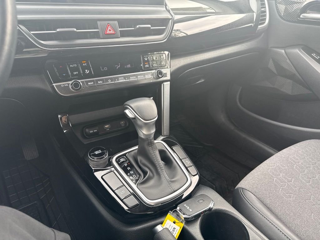 Used 2024 Gray Kia S image 26