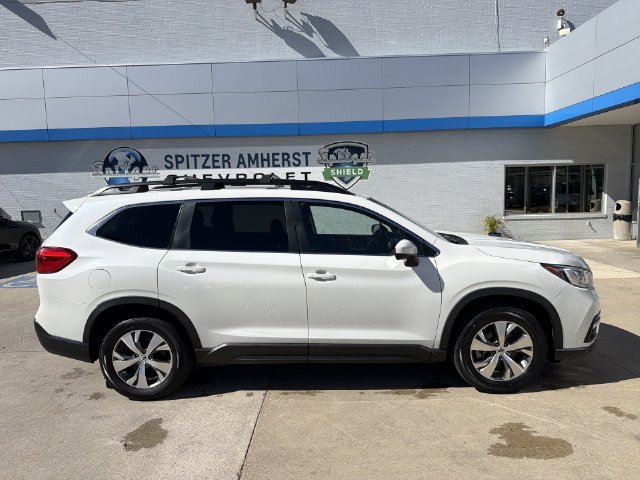 Used 2022 White Subaru Premium image 12