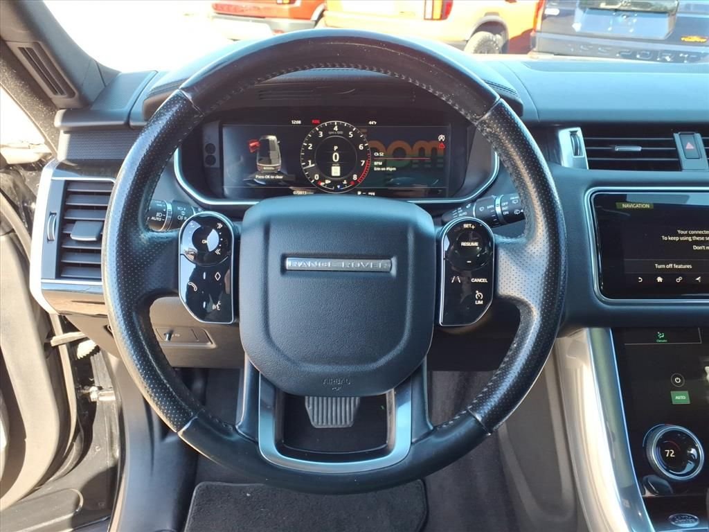 Used 2020 Santorini Black Metallic Land Rover SE image 21