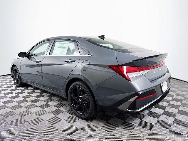 New 2026 Gray Hyundai SEL Sport Premium image 5