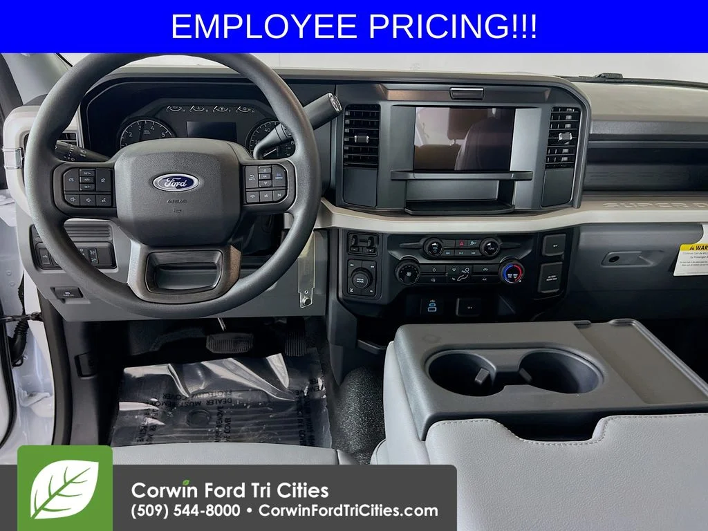 New 2026 Oxford White Ford XL image 22