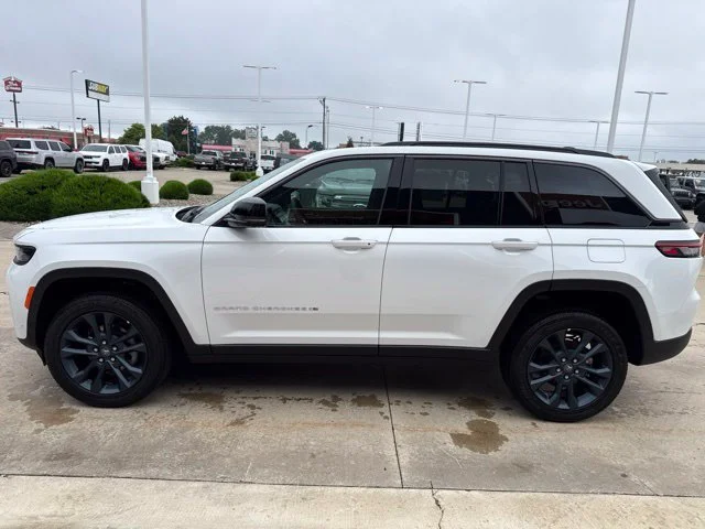 New 2026 White Jeep Limited image 8
