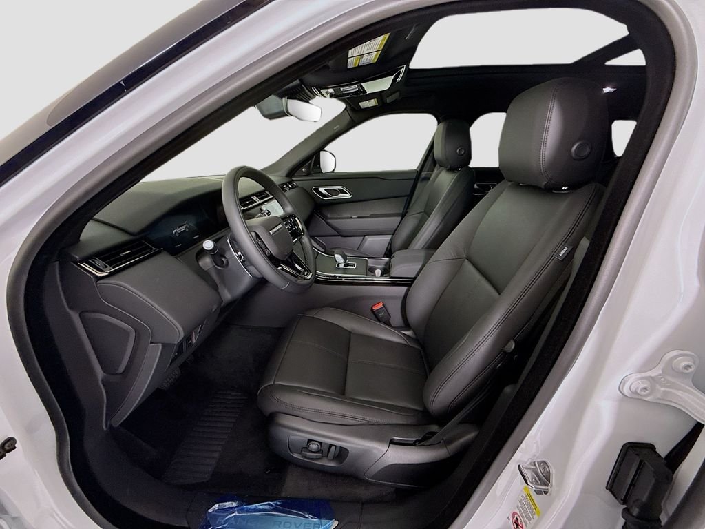 Used 2026 Fuji White Land Rover S image 19