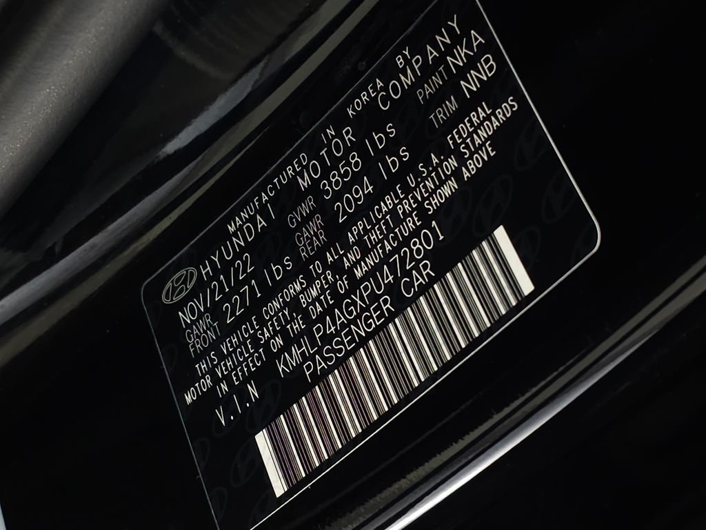 Certified Used 2023 Phantom Black Hyundai Limited image 33
