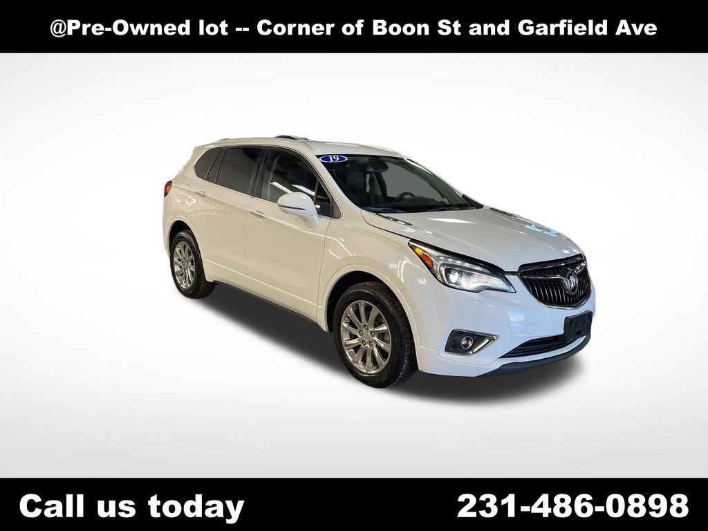 Used 2019 SUMMIT WHITE Buick Essence image 7