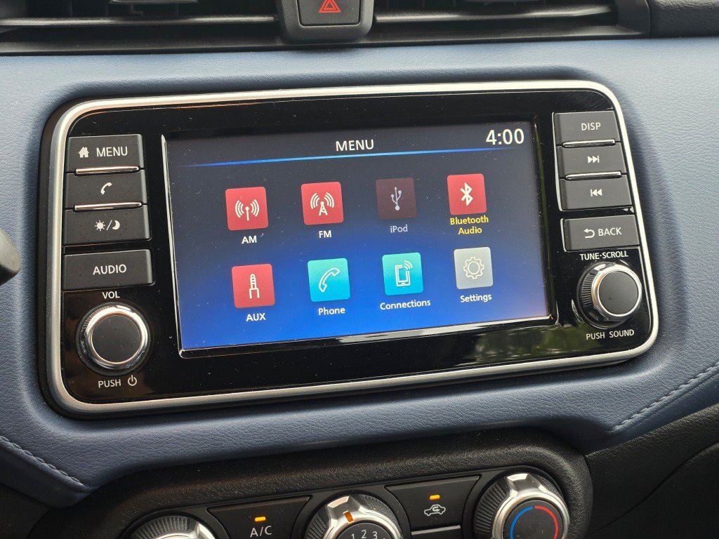 2025 Nissan Versa Sedan SV - Photo 22