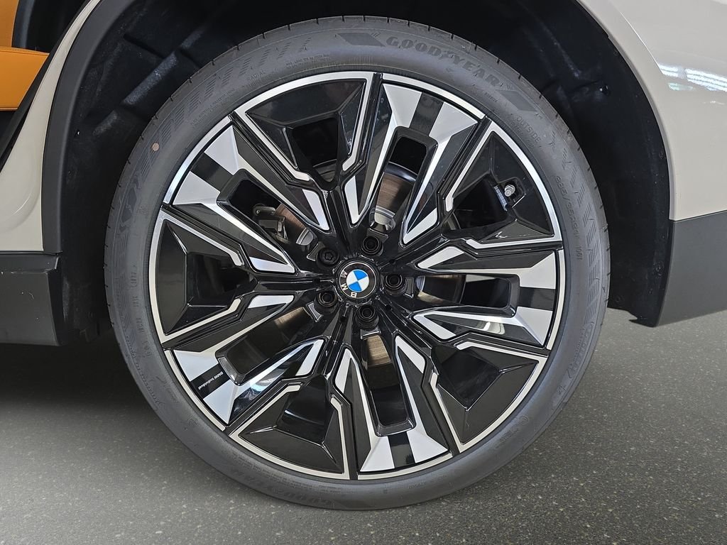 New 2026 Dune Grey Metallic BMW 30 xDrive image 21