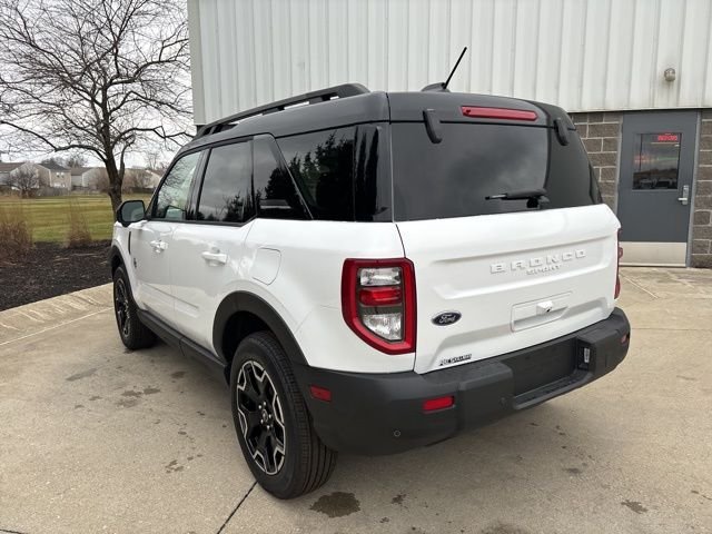 New 2025 Oxford White Ford Outer Banks® image 41
