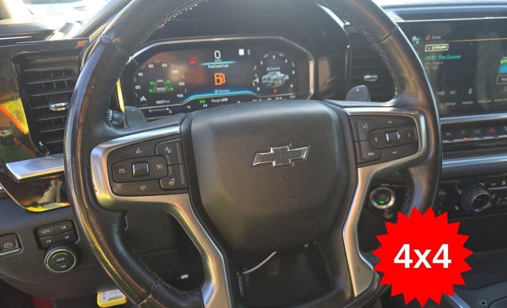 Used 2022 Red Chevrolet RST image 20