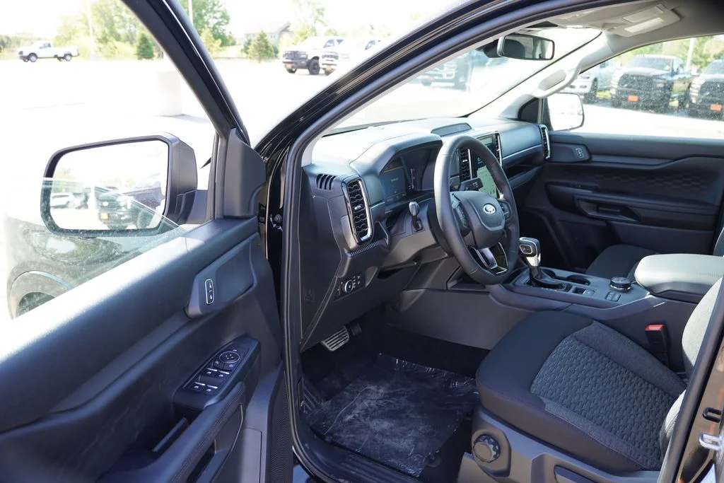 New 2026 Shadow Black Ford XLT image 10