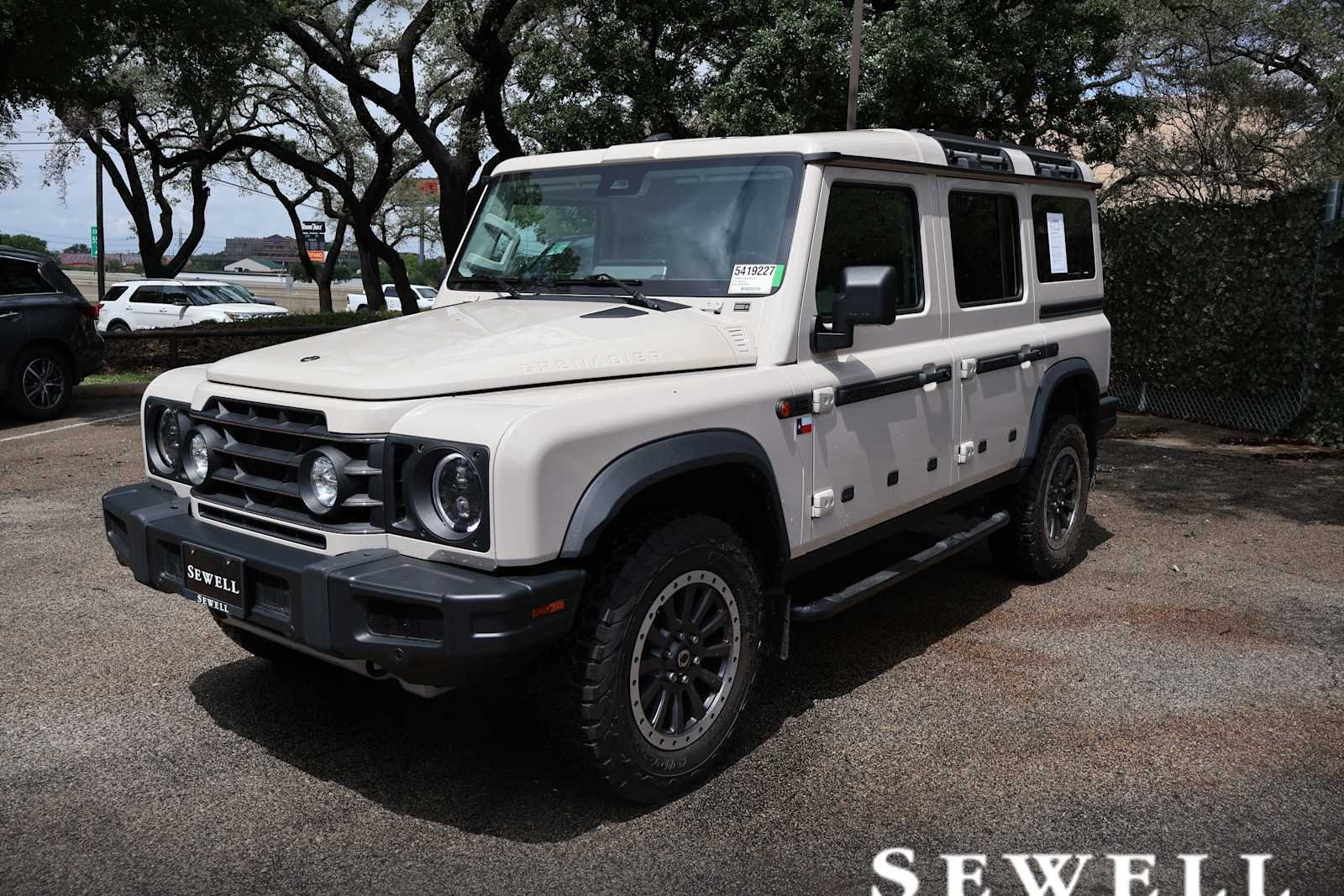 2025 INEOS Grenadier Base