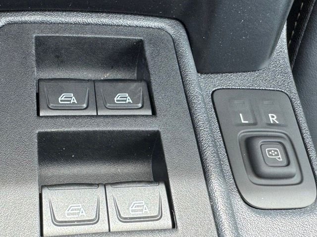 New 2026 Desert Sand Ford Badlands® image 38