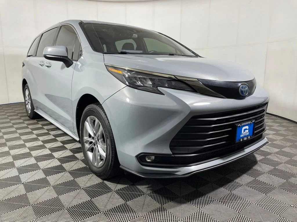 Used 2022 Gray Toyota Woodland Edition image 2