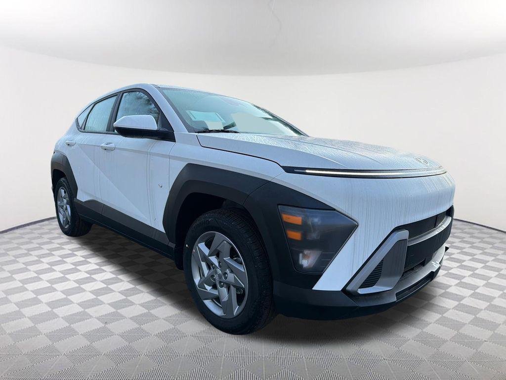 New 2026 White Hyundai SE FWD image 3