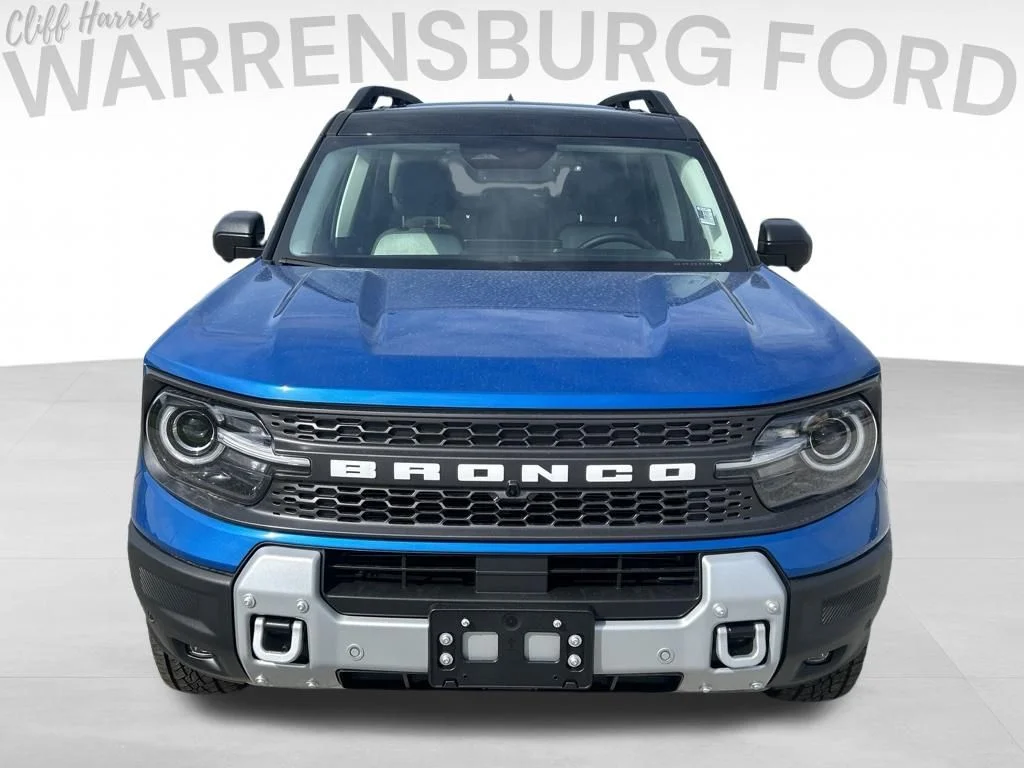 New 2026 Velocity Blue Metallic Ford Badlands® image 2