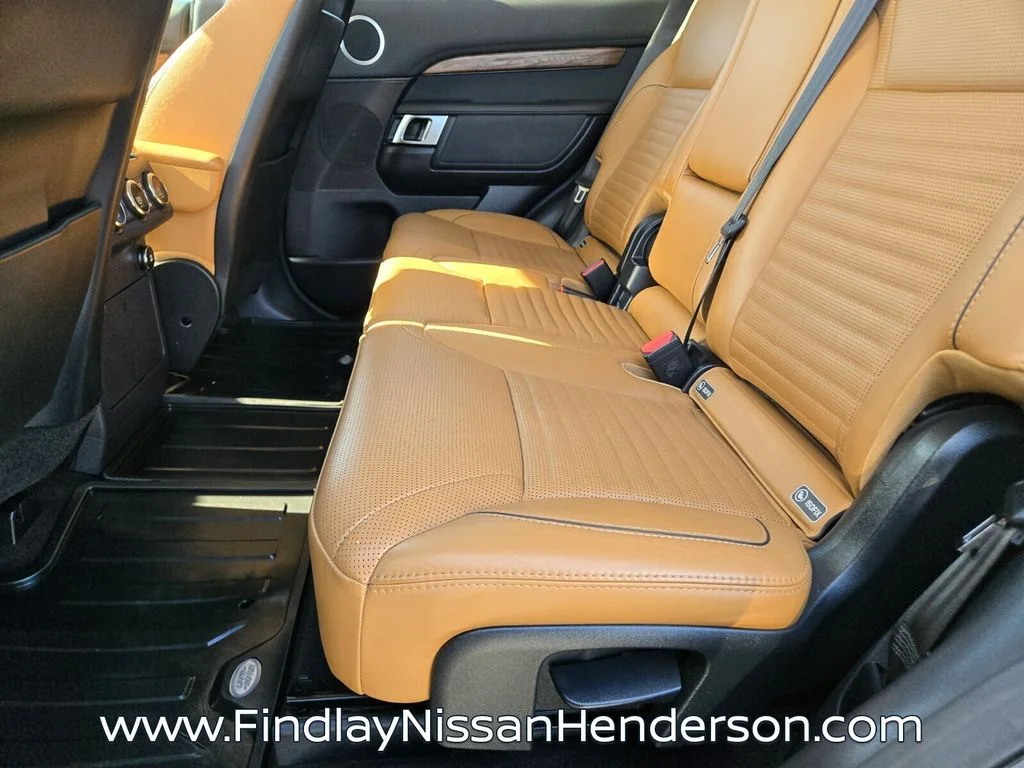 Used 2019  Land Rover HSE image 12