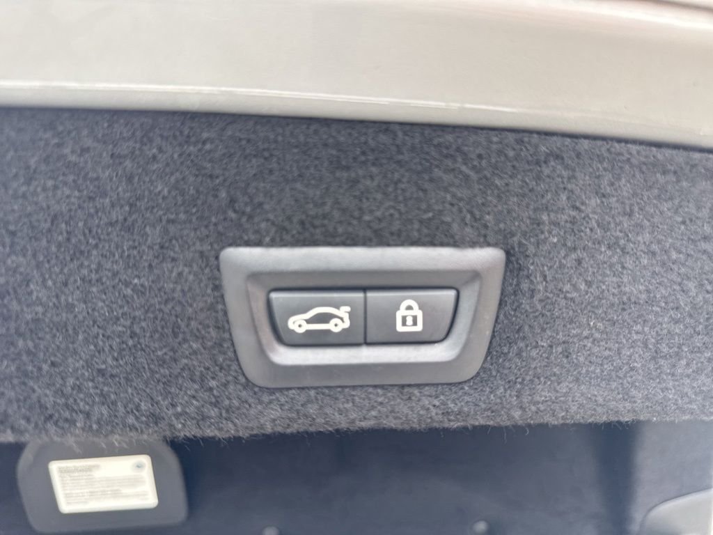 2020 BMW 7 Series 740i - Photo 14