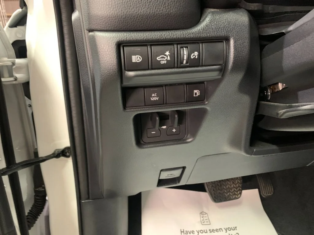 Used 2025 White Toyota 1958 image 32