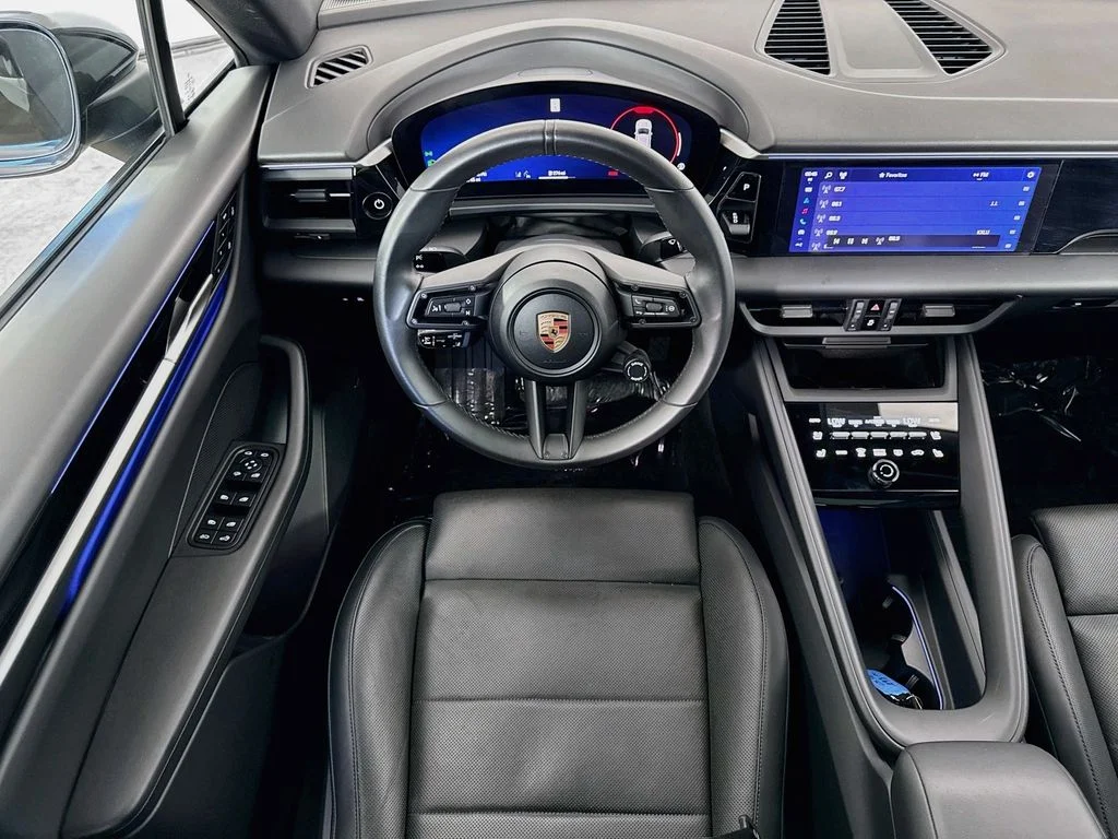 Used 2025 Gray Porsche Base image 23