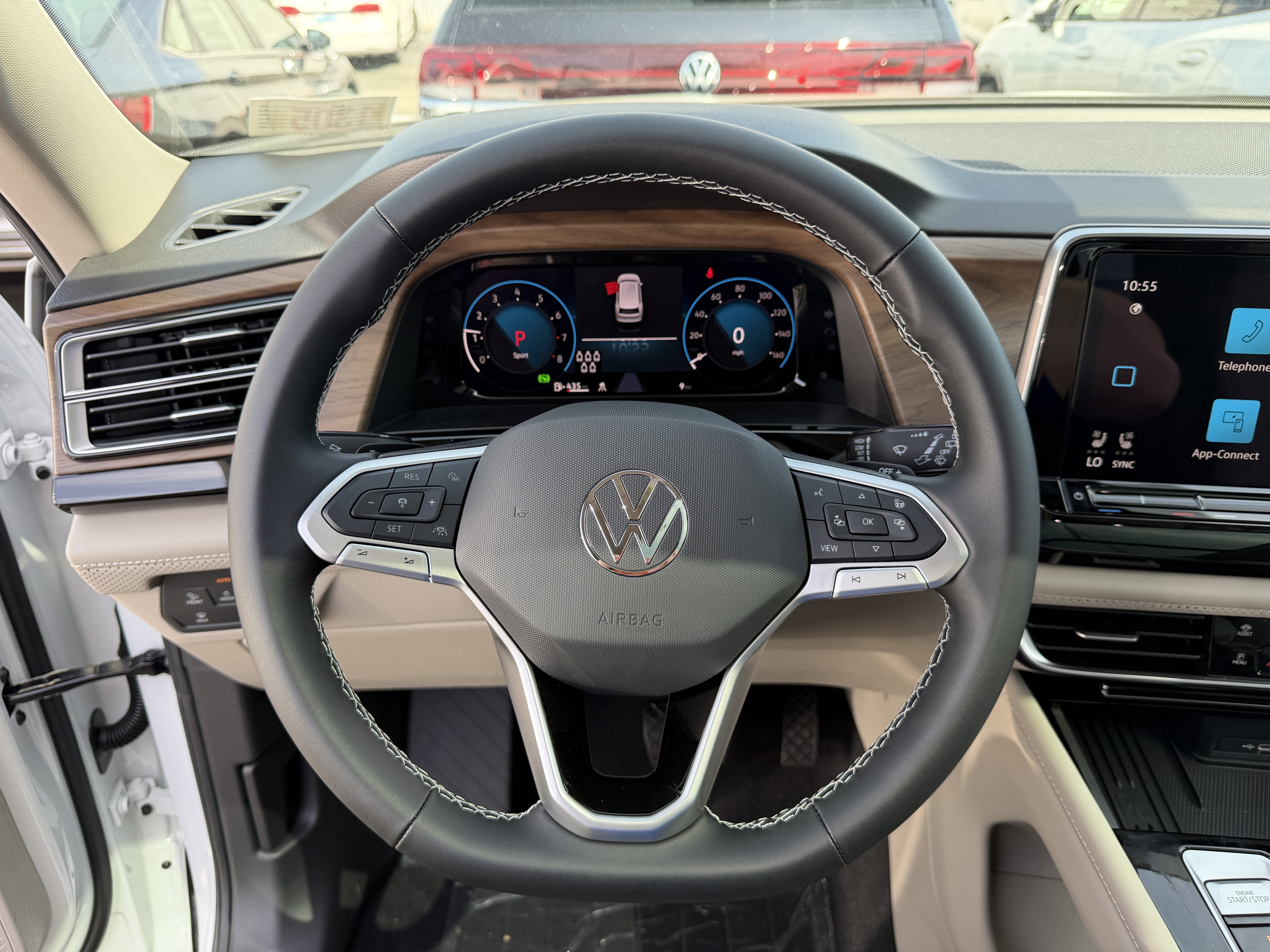 New 2026 Opal White Pearl Volkswagen 2.0T SE w/Technology image 15