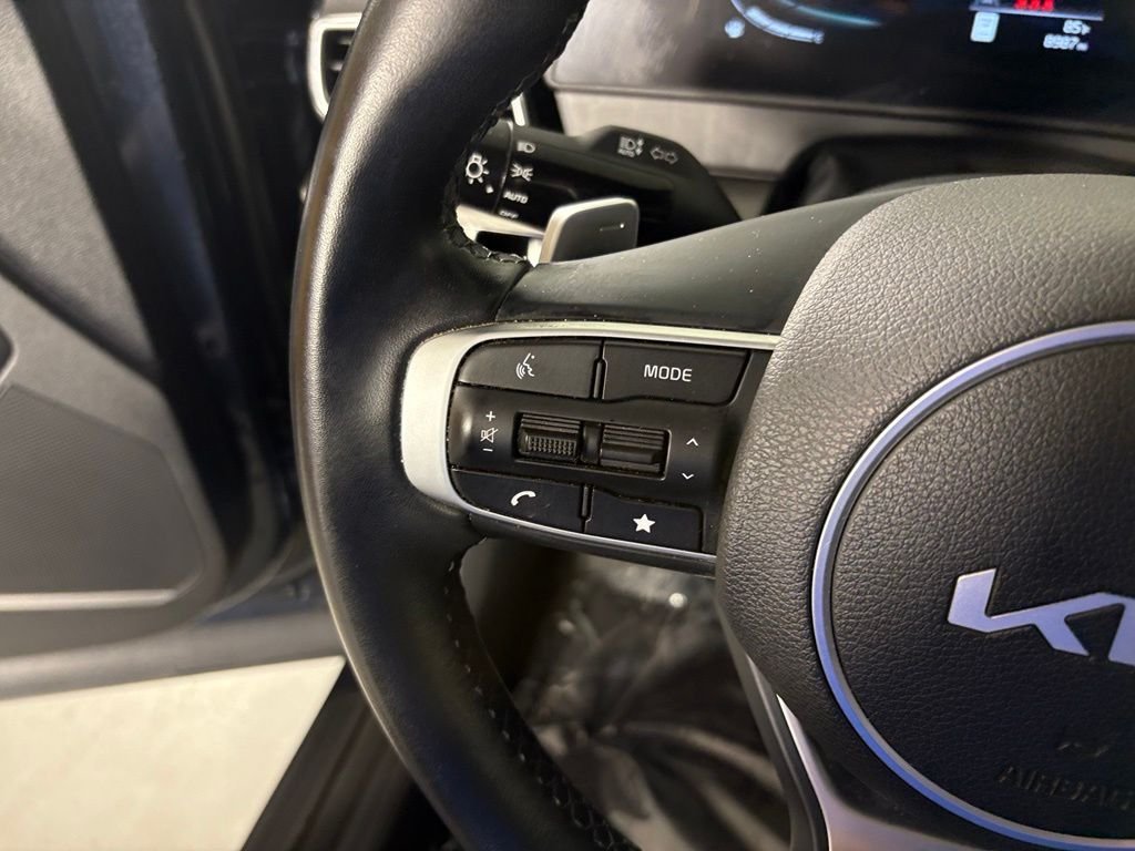 Used 2024 Blue Kia X-Line image 21