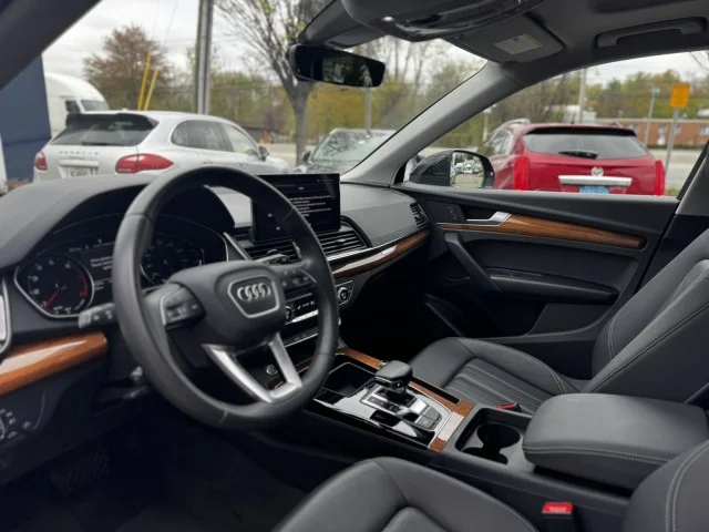Used 2023 Mythos Black Metallic Audi S line Premium image 18