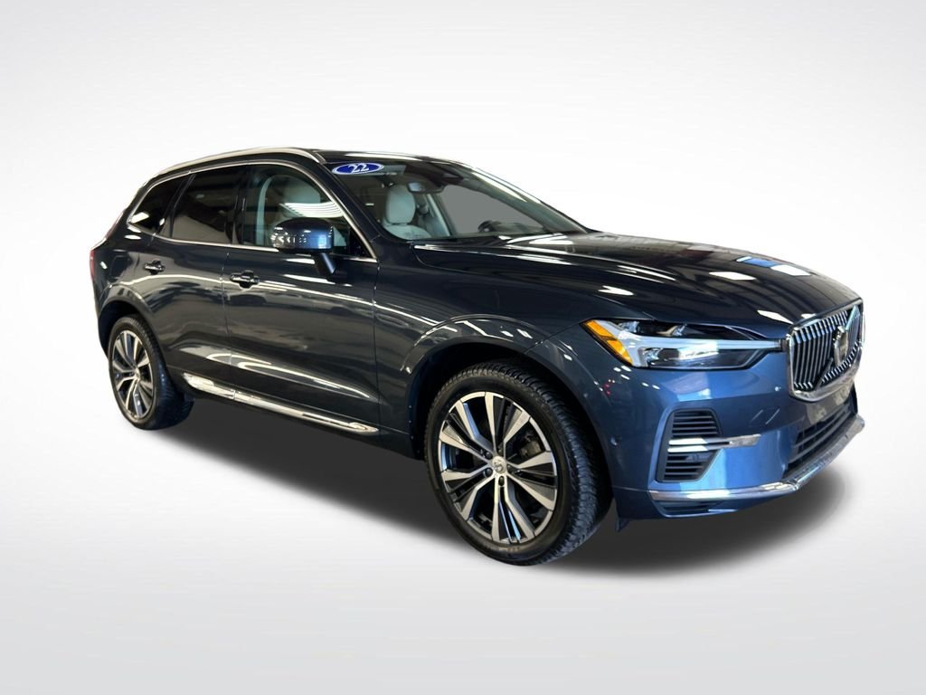 Certified Used 2022 Blue Volvo T8 Inscription Expression image 8
