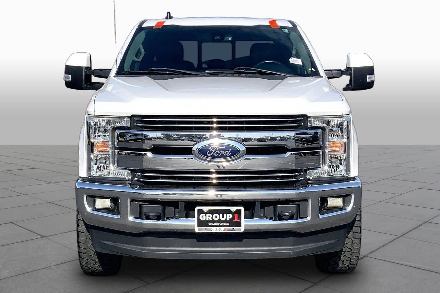 Used 2019 Oxford White Ford LARIAT image 4