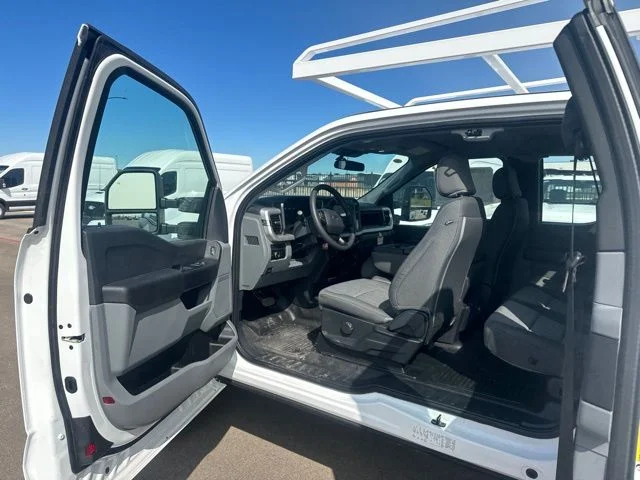 New 2026 Oxford White Ford XL image 12