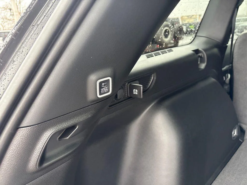 New 2026 Baltic Gray Metallic Clearcoat Jeep Limited image 22