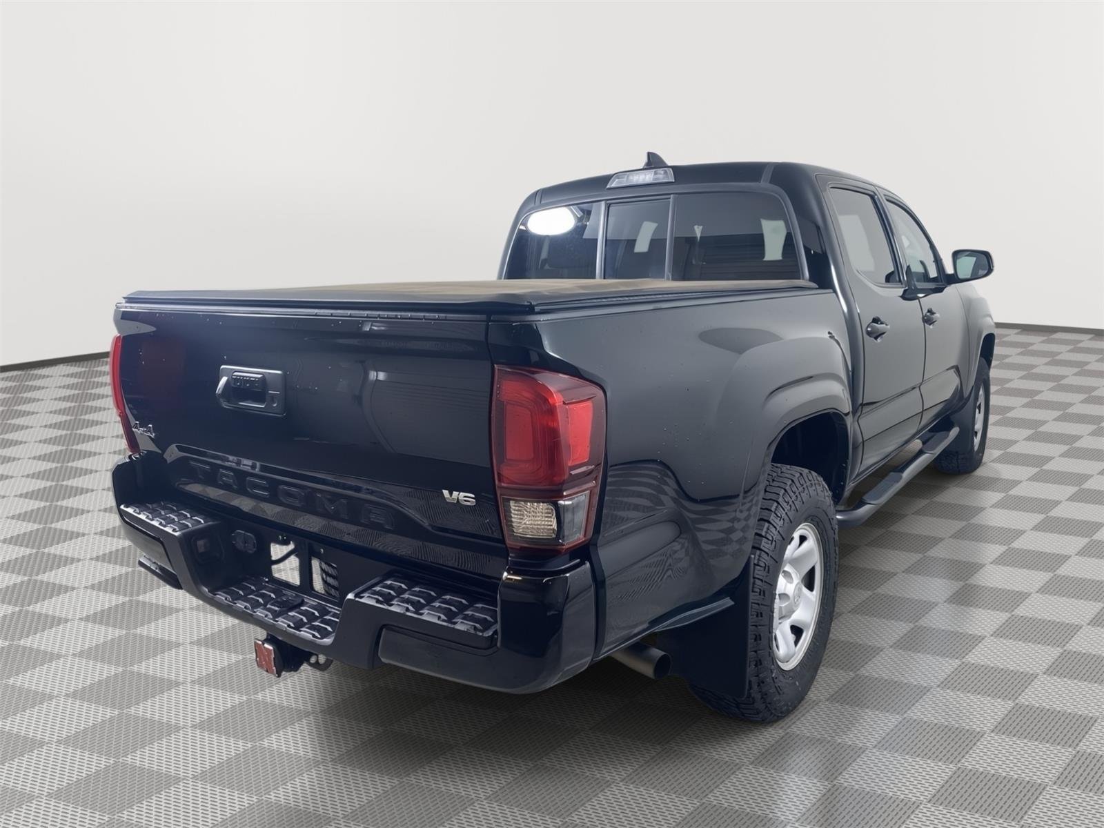 Used 2023 Black Toyota SR V6 image 12