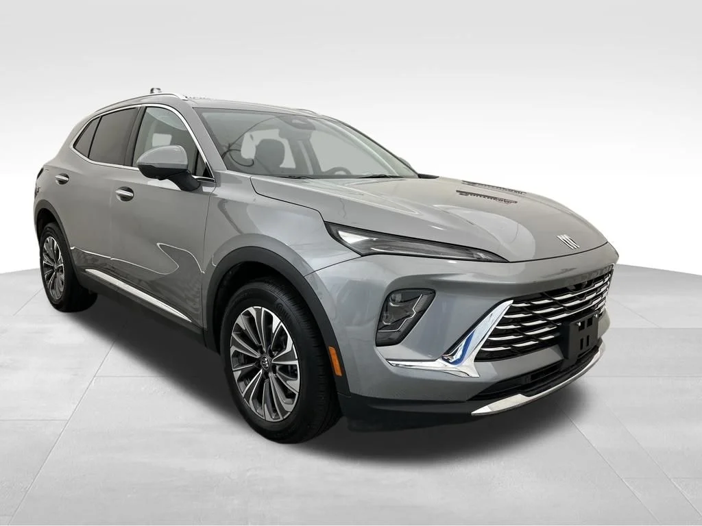 Used 2025 Gray Buick Preferred image 7