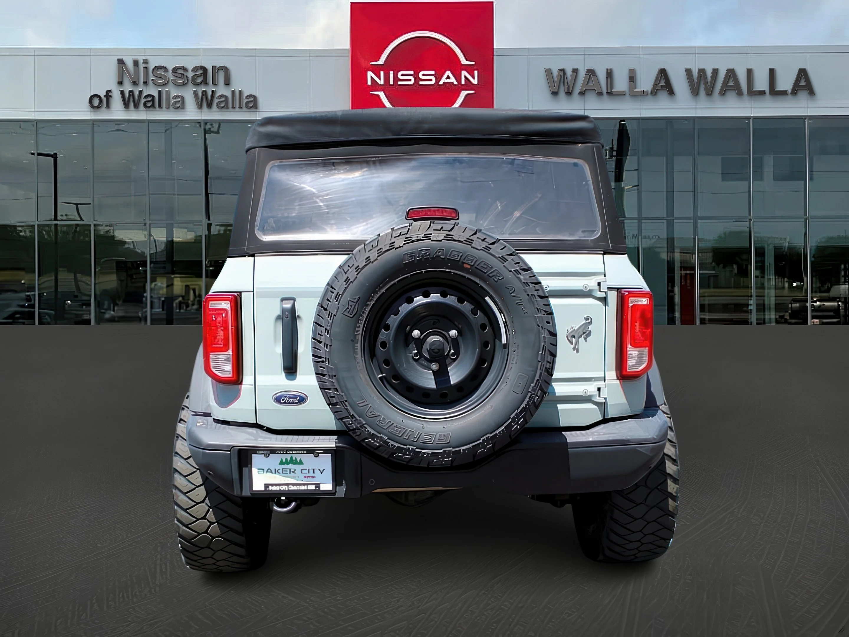 2022 Ford Bronco 4-Door Black Diamond - Photo 6
