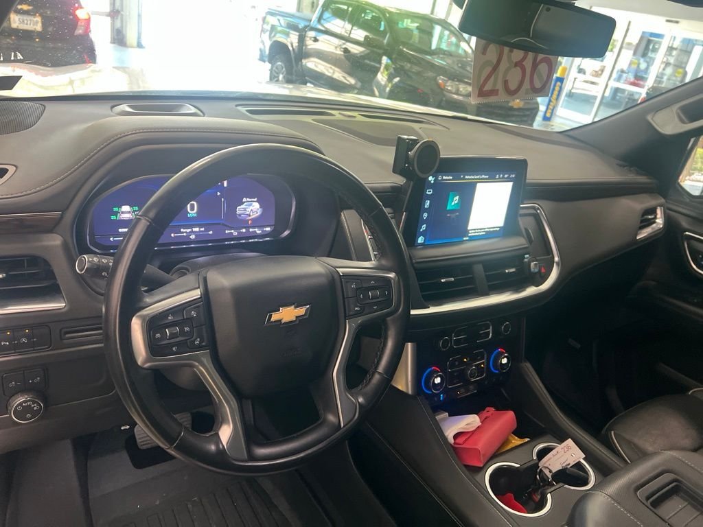 Used 2023 White Chevrolet Premier image 3