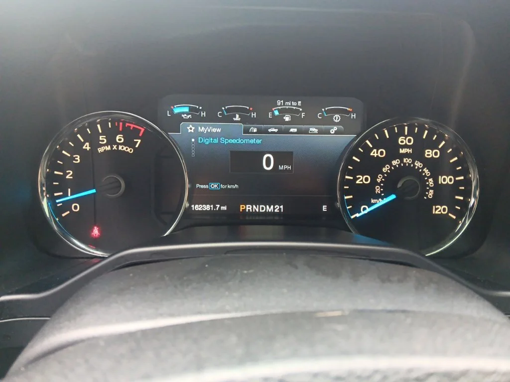 Used 2015 Ingot Silver Ford Platinum image 19