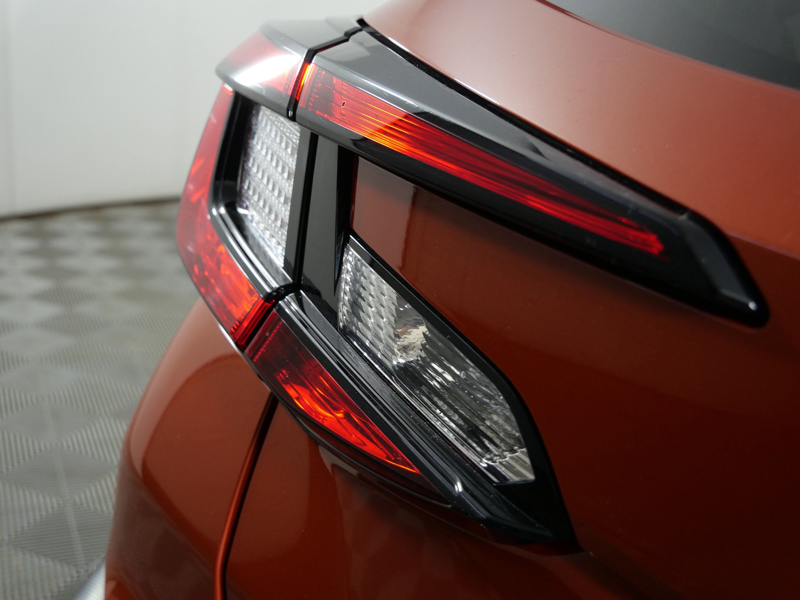 Used 2024 Sun Blaze Pearl Subaru  image 17