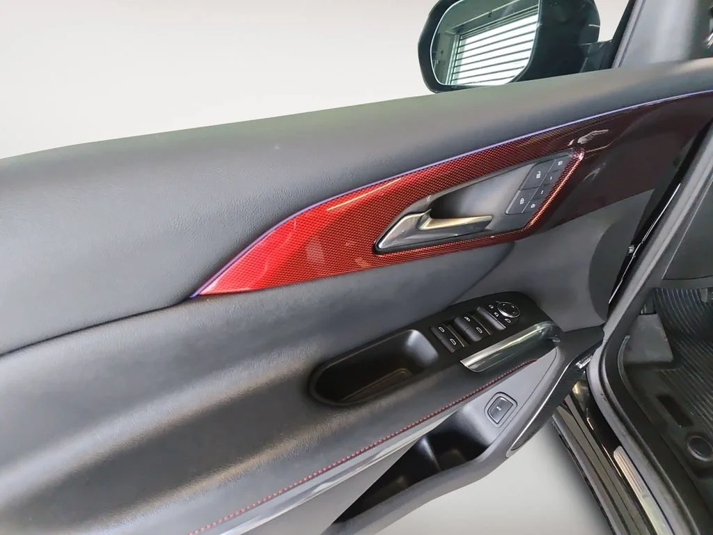Used 2025 Mosaic Black Metallic Chevrolet RS image 10