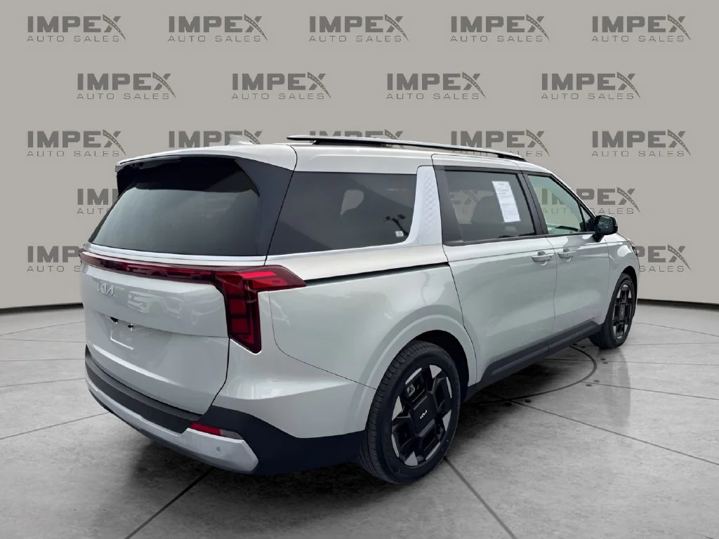 Used 2025 White Kia EX image 5