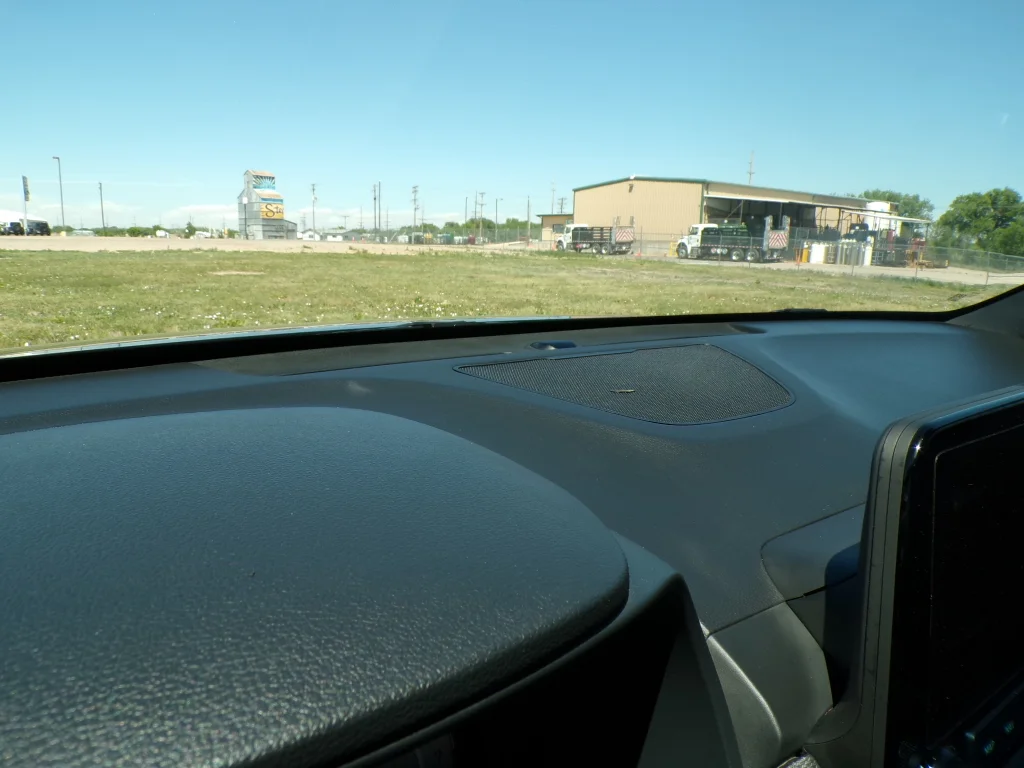 Used 2022 Ultra Black Hyundai Base image 30